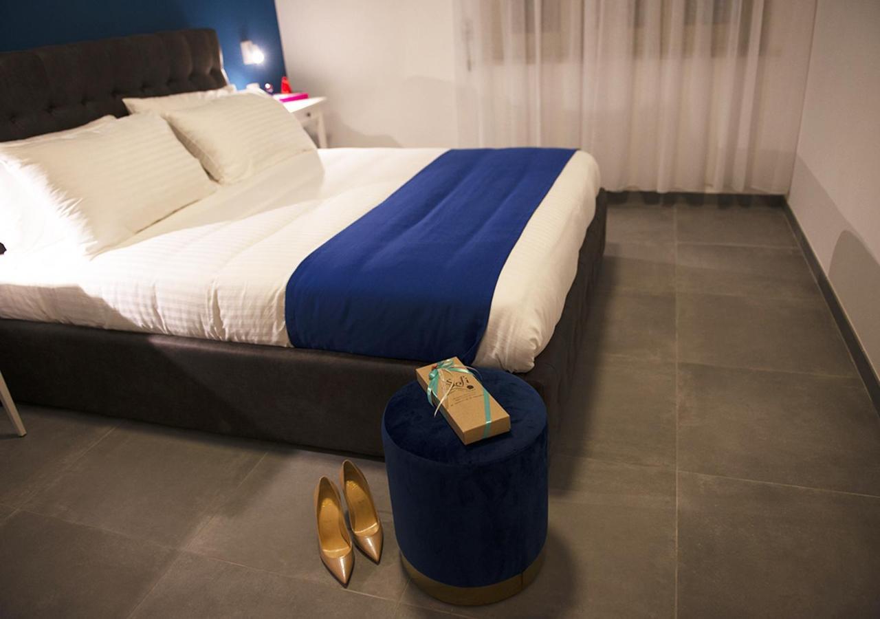 Napoli In Blu Maison Apartment ภายนอก รูปภาพ
